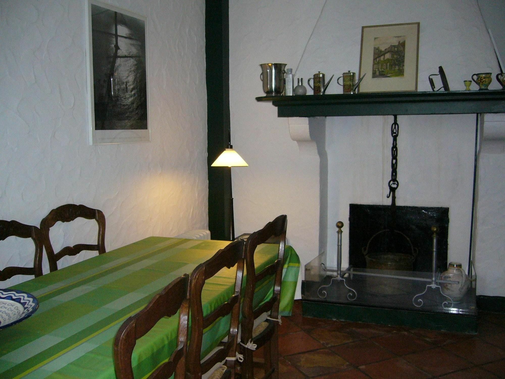 House With 2 Bedrooms In The Heart Of Biarritz, Walking Distance From